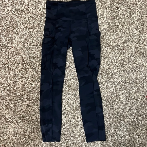 Lululemon: Fast and free, Camo, 23” inseam - Picture 1 of 3